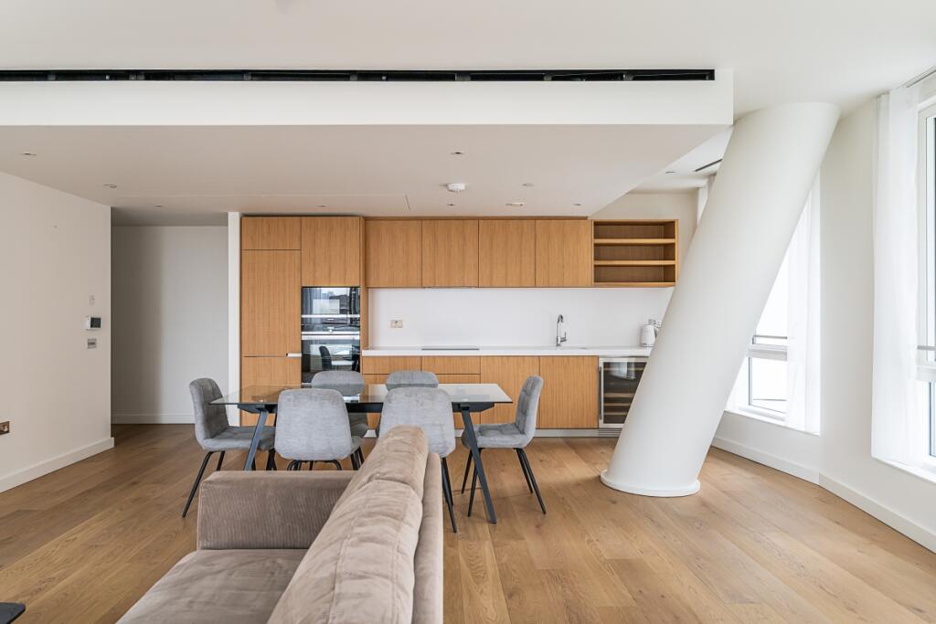 403-Pico-House-19