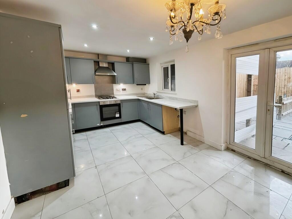 190c0e4b-WhatsApp...