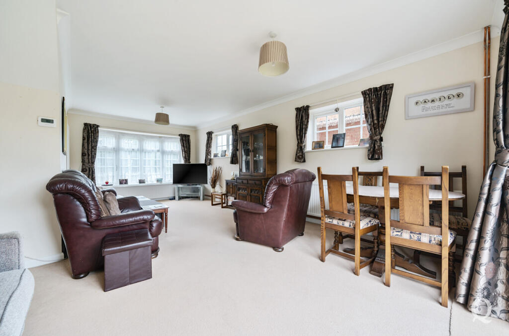 f3de9c79-fefd-4c1...