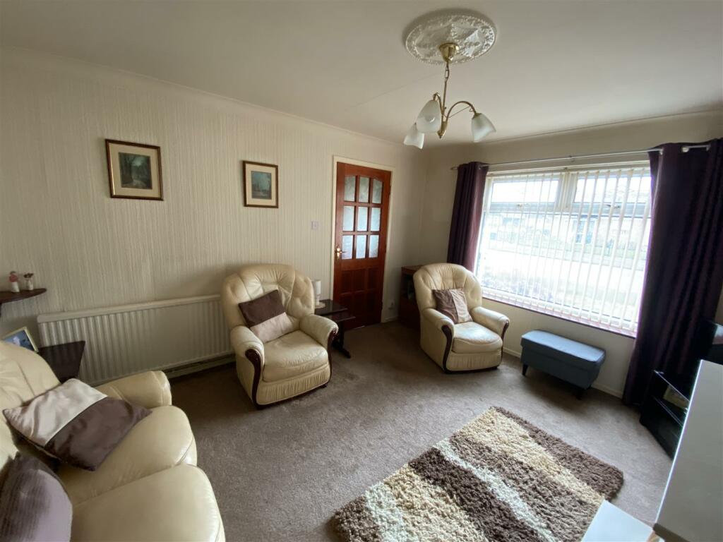 Lounge: