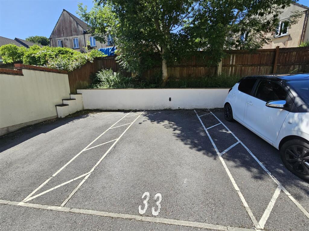 Parking Bay.jpg
