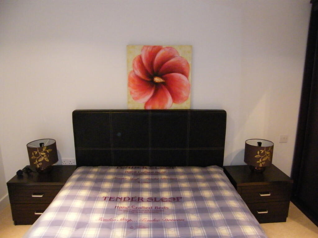 2007_0930HUB2bed0019.JPG
