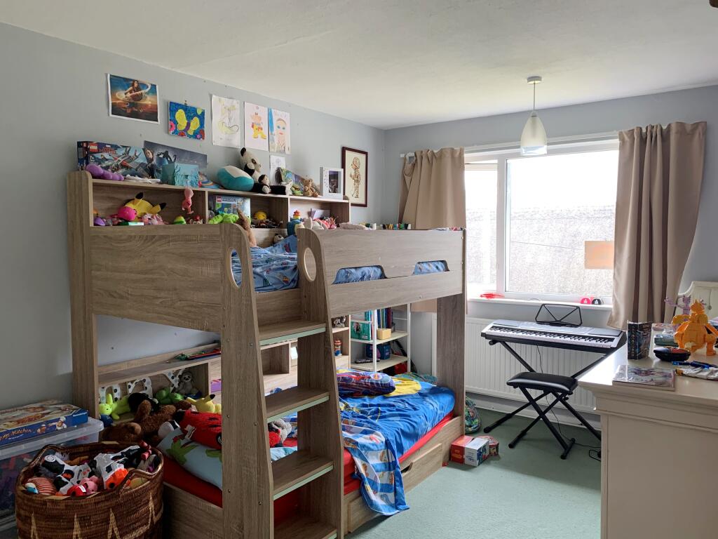 Photo 16