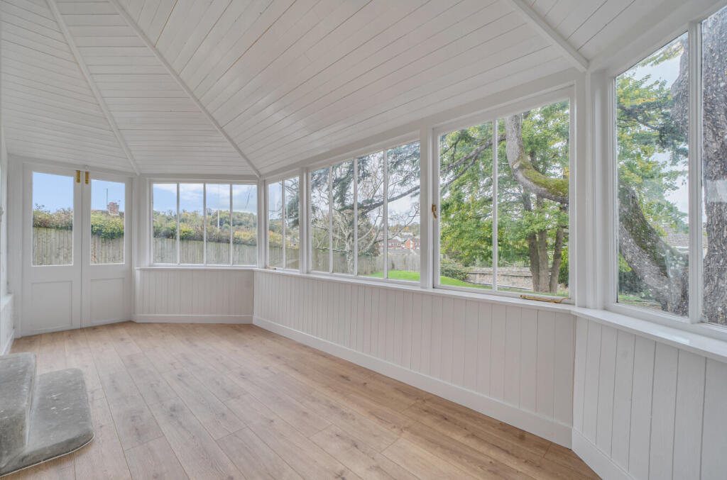 1371578-13-68f793...