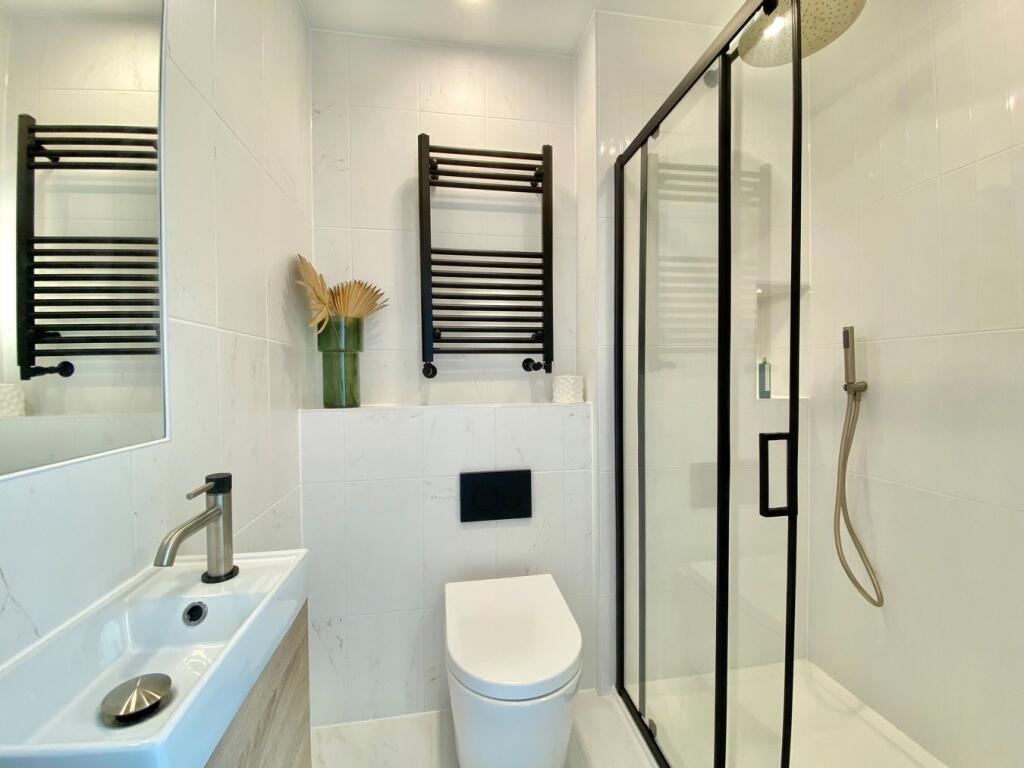 Chandlers Mews Bournemouth Road, Poole, BH14