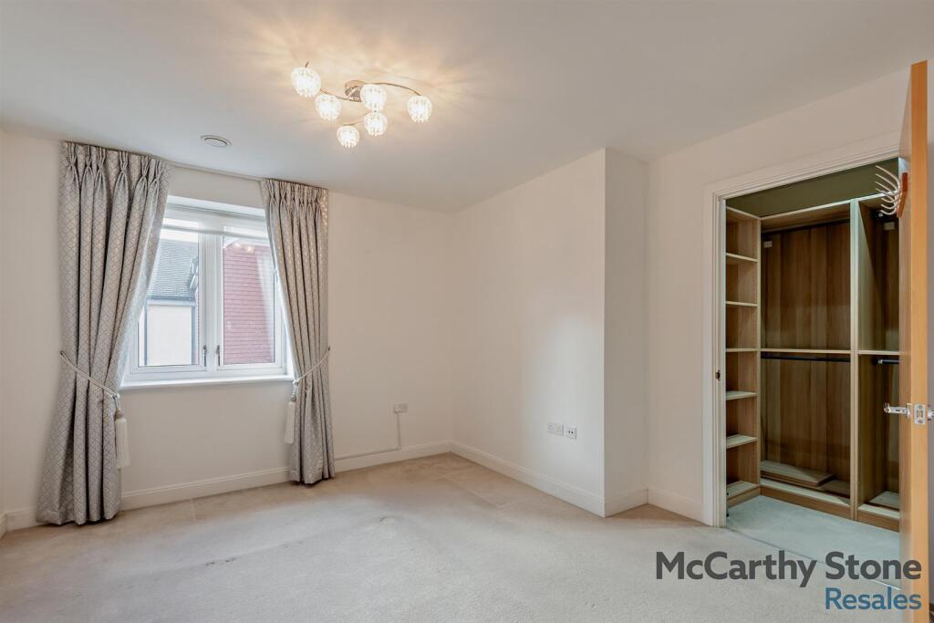 8672388-interior08-800.jpg