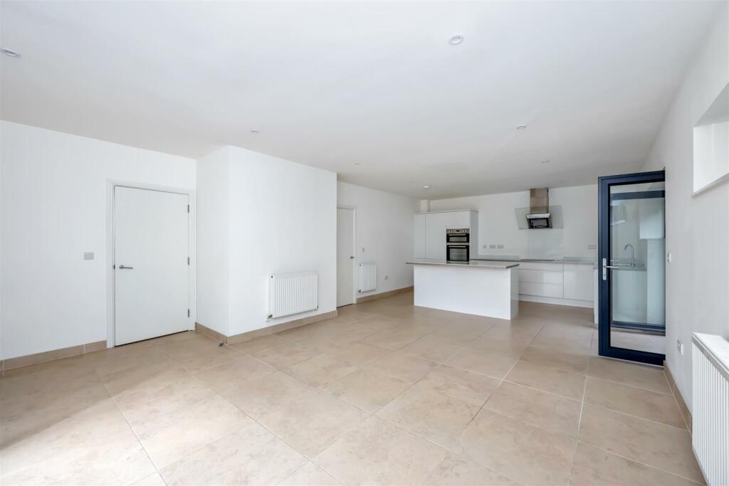 Kitchen/Sitting Room