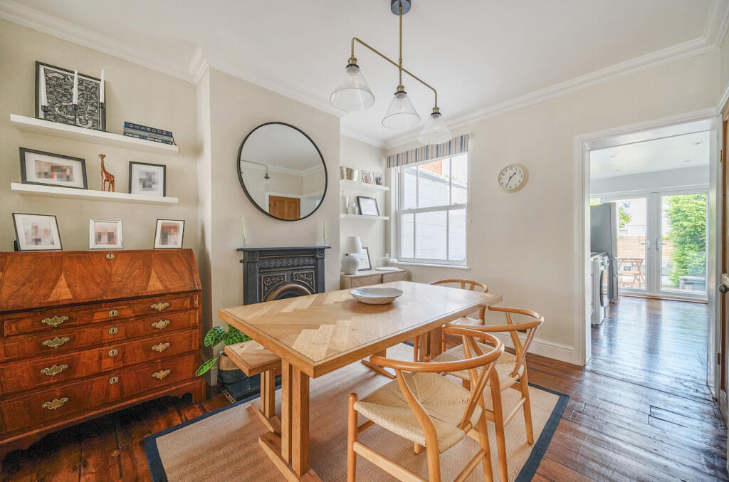 1299649-9-6842e59...