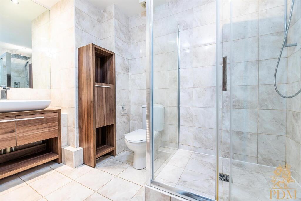 603 Hanley House Nottingham NG1 5GD