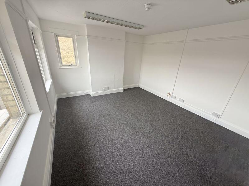 Office space first floor x4