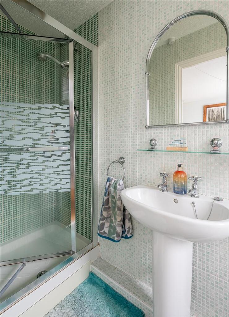 22 Belvoir ave-15.jpg