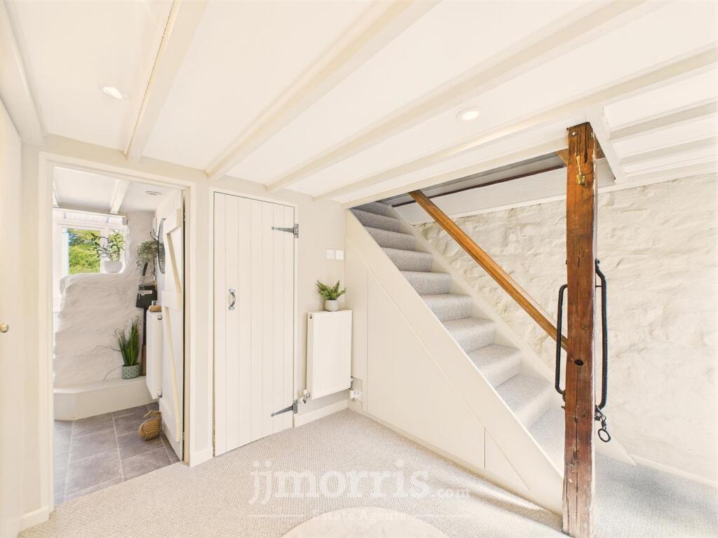 Hall/Snug/Dressing Room