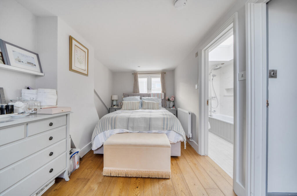 1373482-19-69038f...