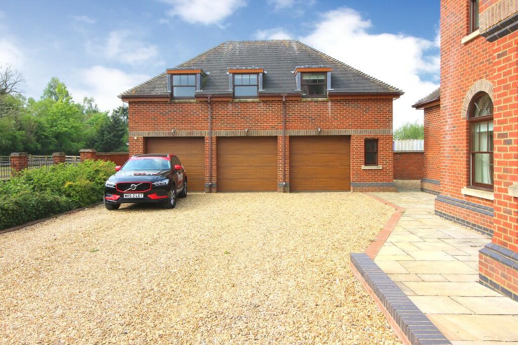 Triple garage
