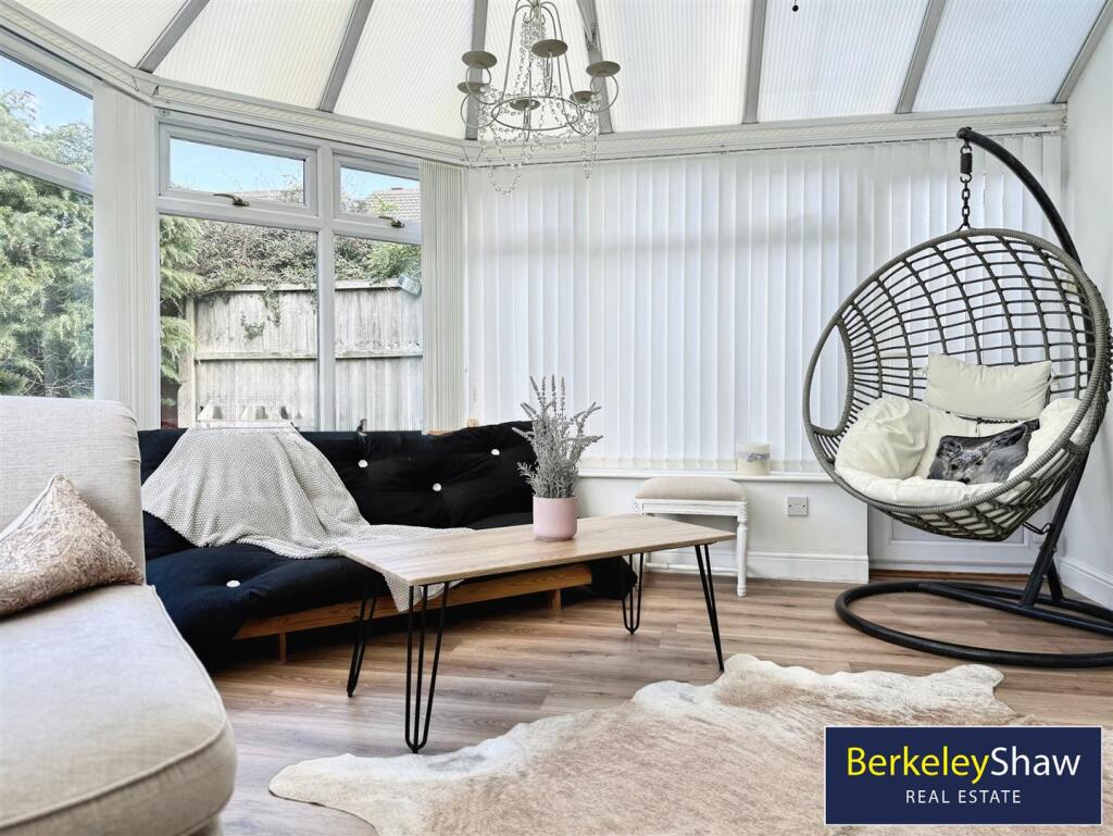 9668001e--4589-802D-D6CAB7952AE5-97585-00000DC3FCB