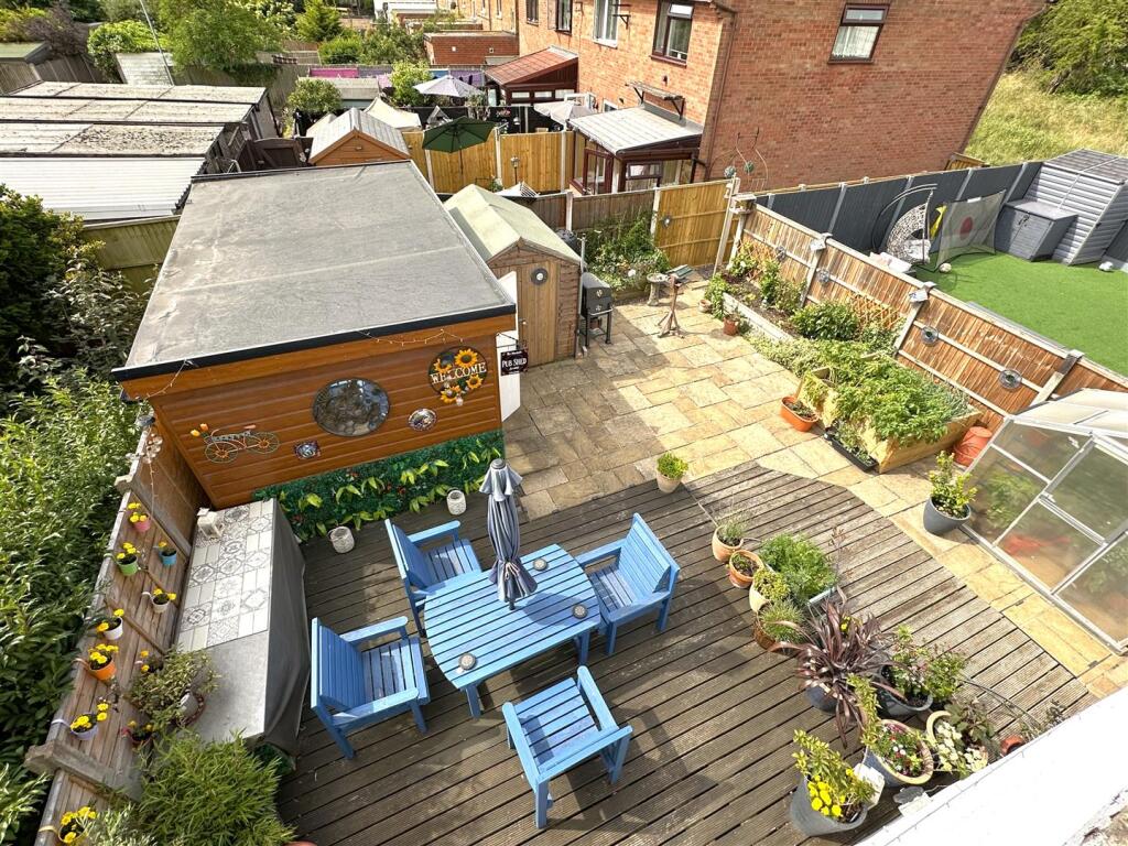 Rear Garden Overview 228