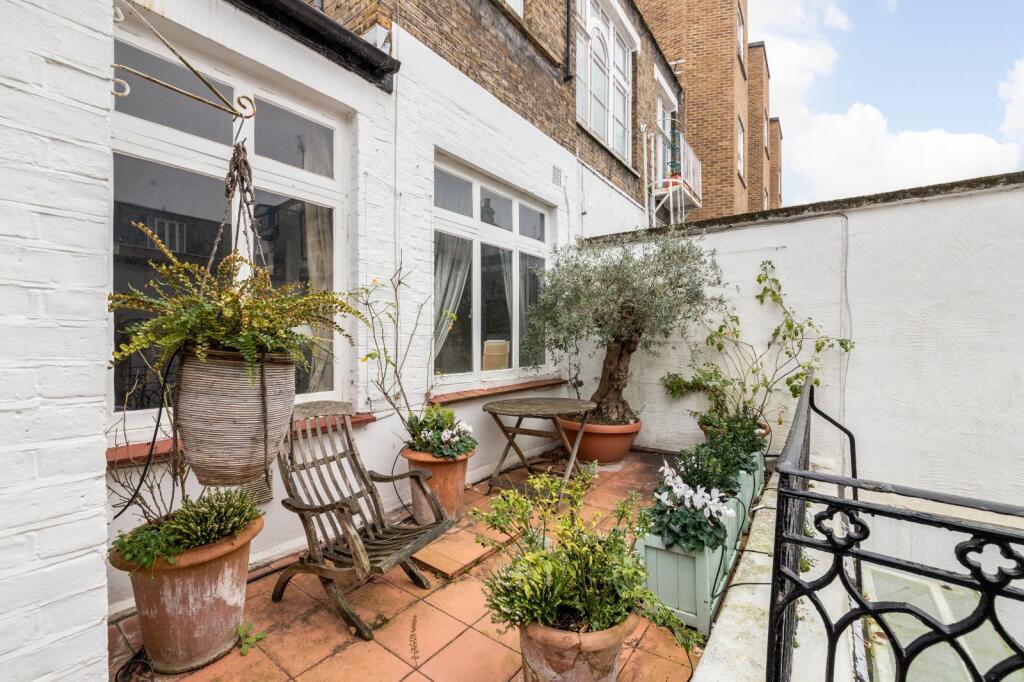 Raised Ground Floor