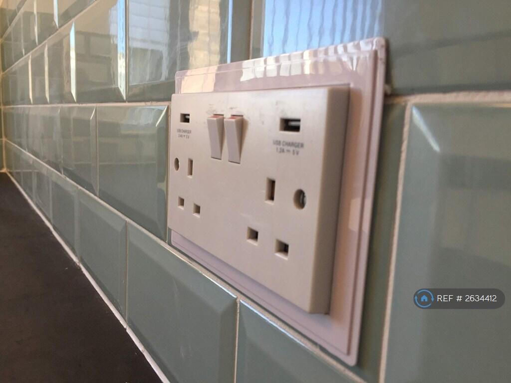Usb Sockets