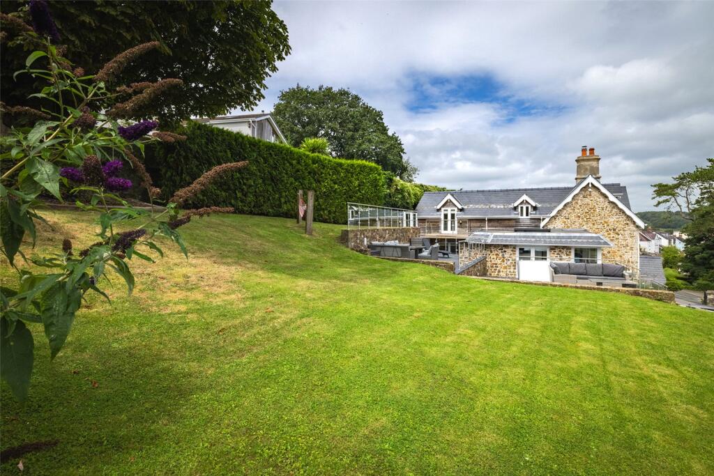 Gardens &amp; Grounds