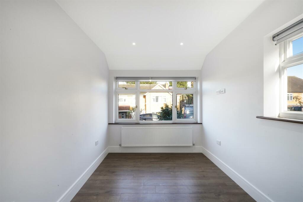 16 Kenelm Close - zvLxTeT6kbmagfIGycqj.jpg