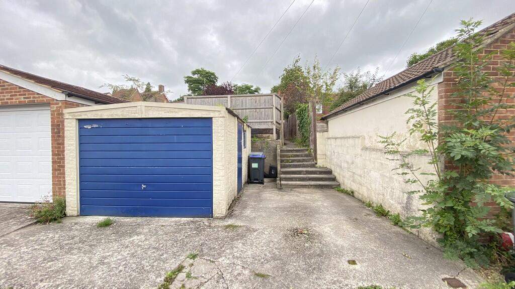 Garage and parkin...
