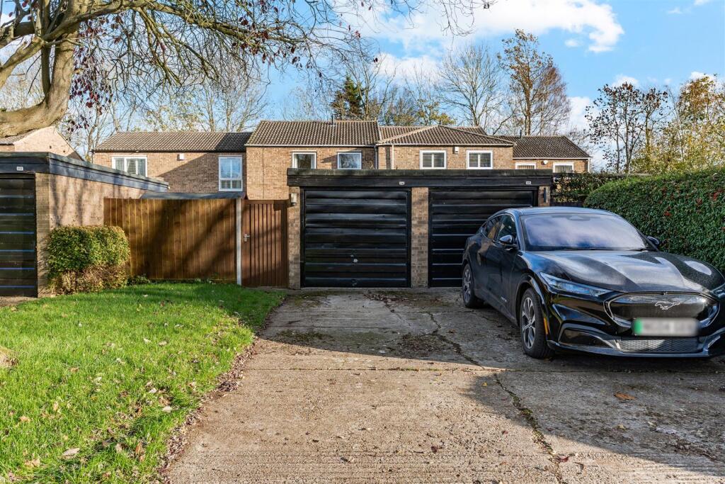 114 Caling Croft-HR3.jpg