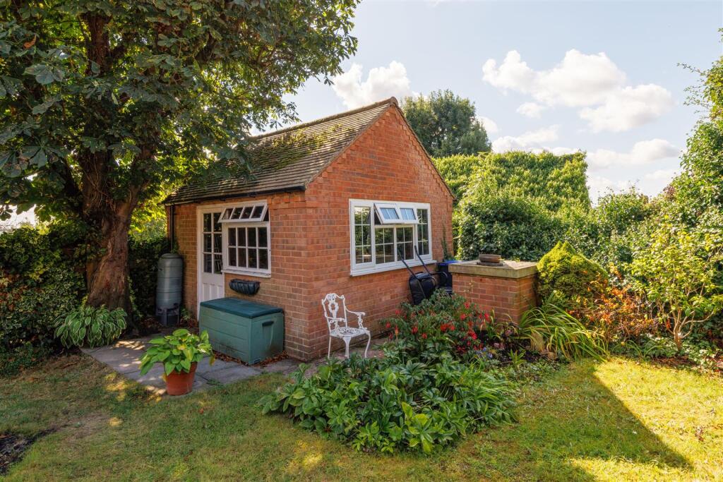 Garden House/Workshop