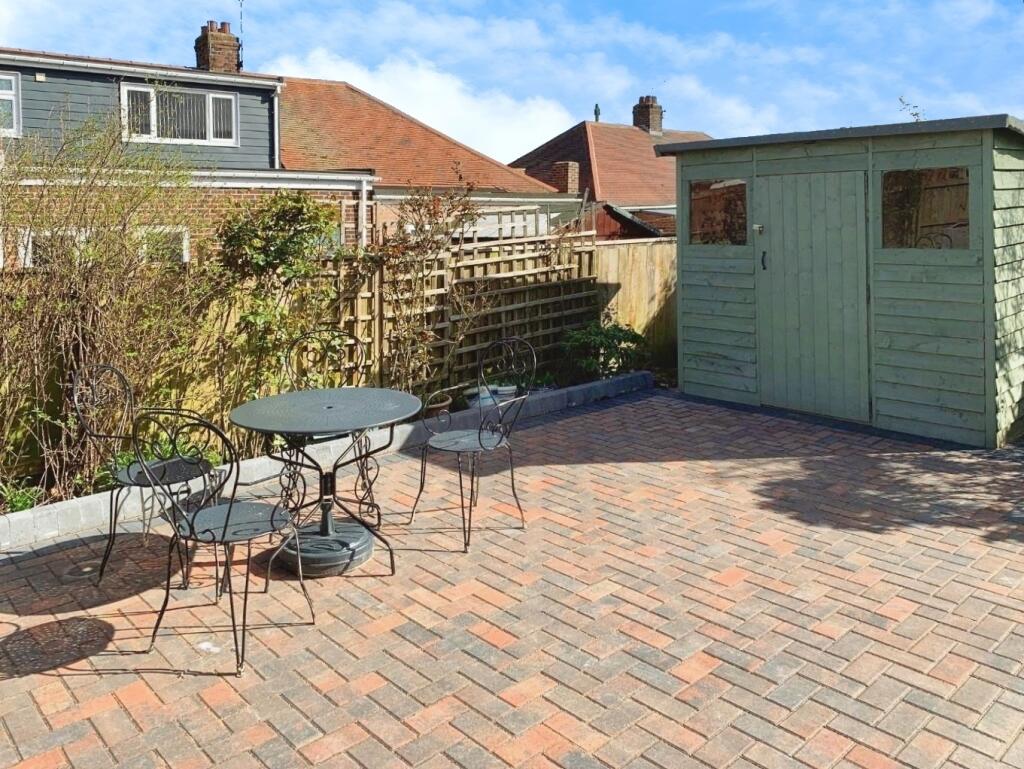 pbox-garden-316395.jpg