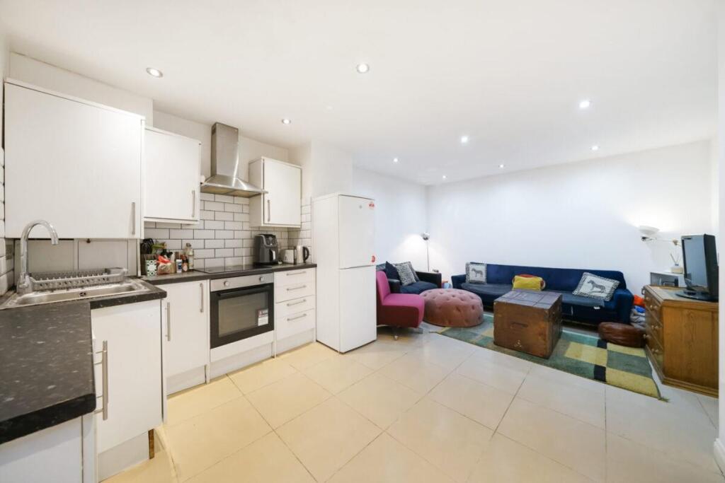 Basement-Flat-65-Foulden-Road-Q4UarfbpJblYlQBjCxai
