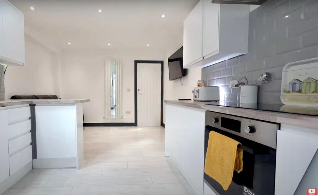 Hearsall Lane, Coventry