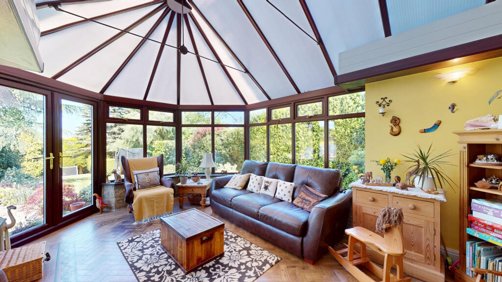 15-Breary-Lane-East-05212025_200226