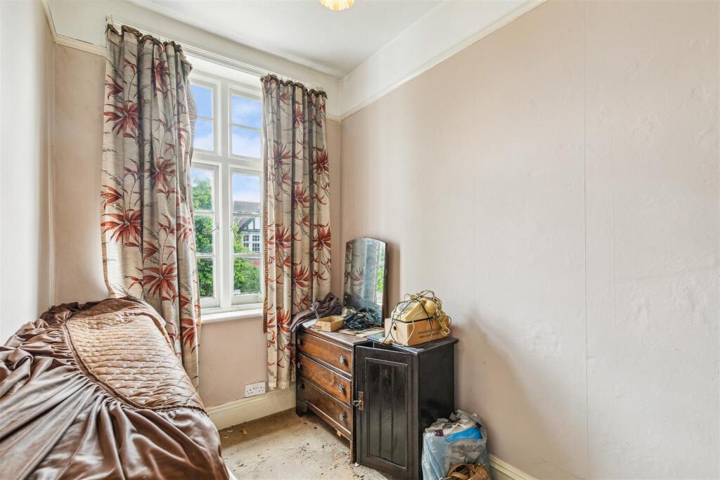 Prebend Gardens, W6 - FOR SALE