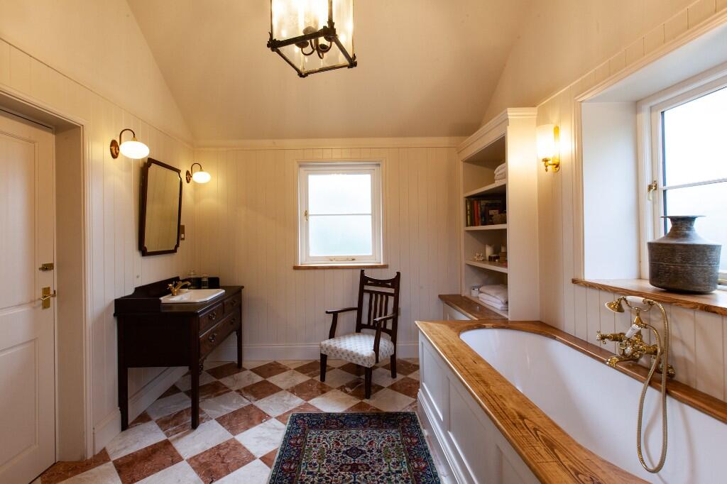 Family bathroom