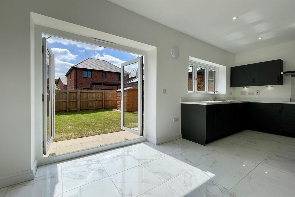 Open Plan Dining Kit