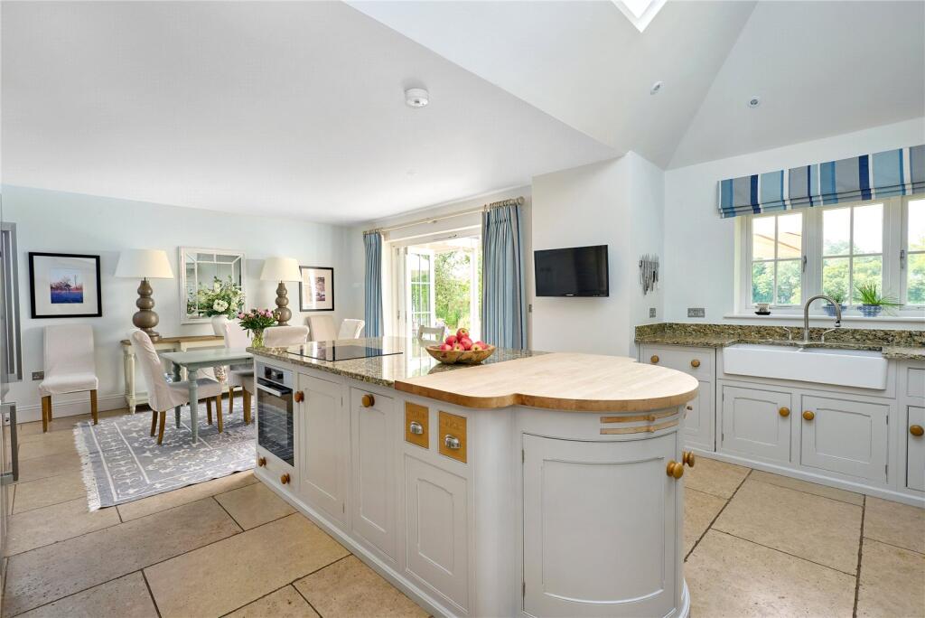 Kitchen/Breakfast