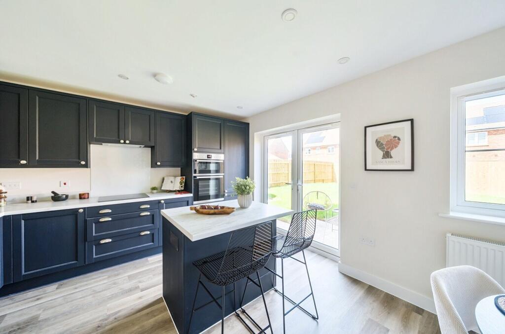 1294789-33-6839bb...