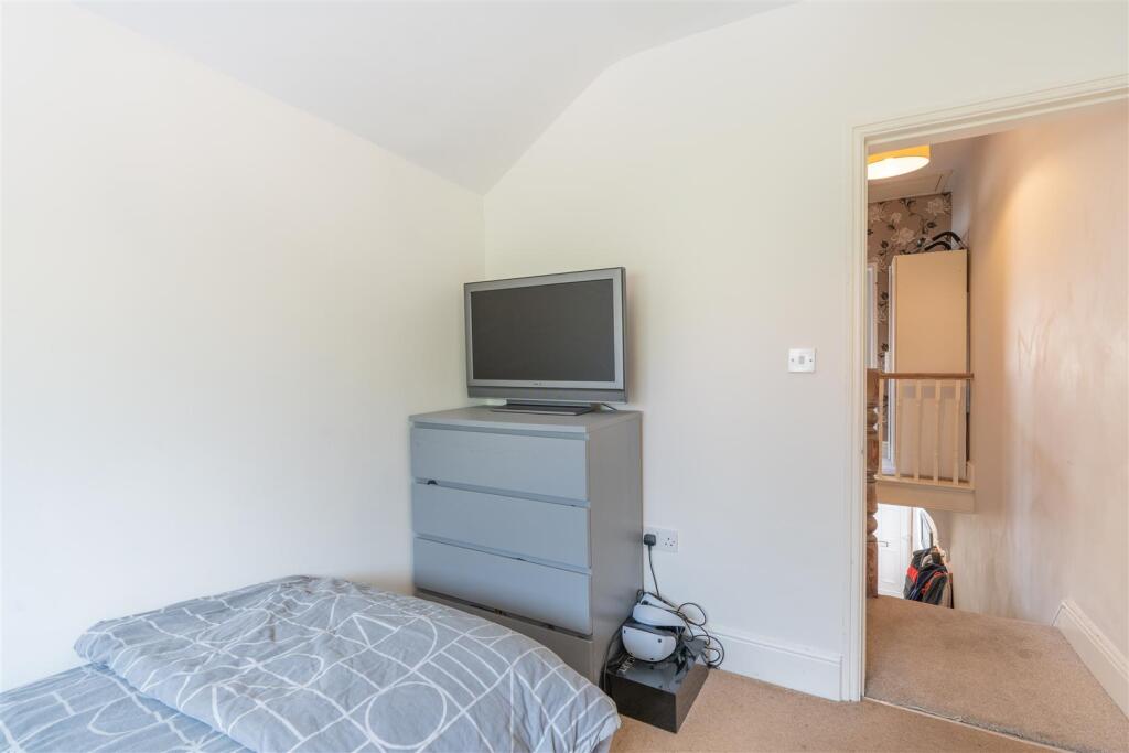 47 Lydyett Lane-28.jpg