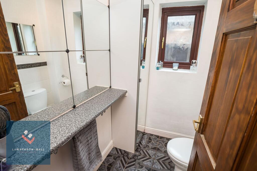 Ground Floor WC