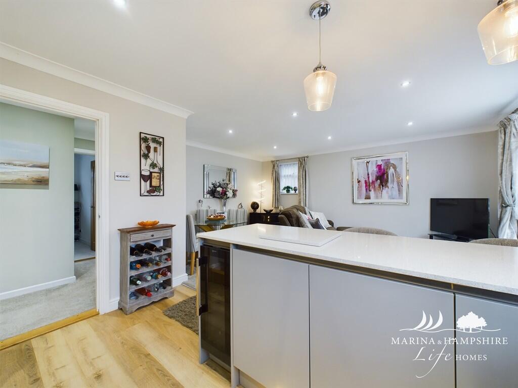 CAM03691G0-PR0029...