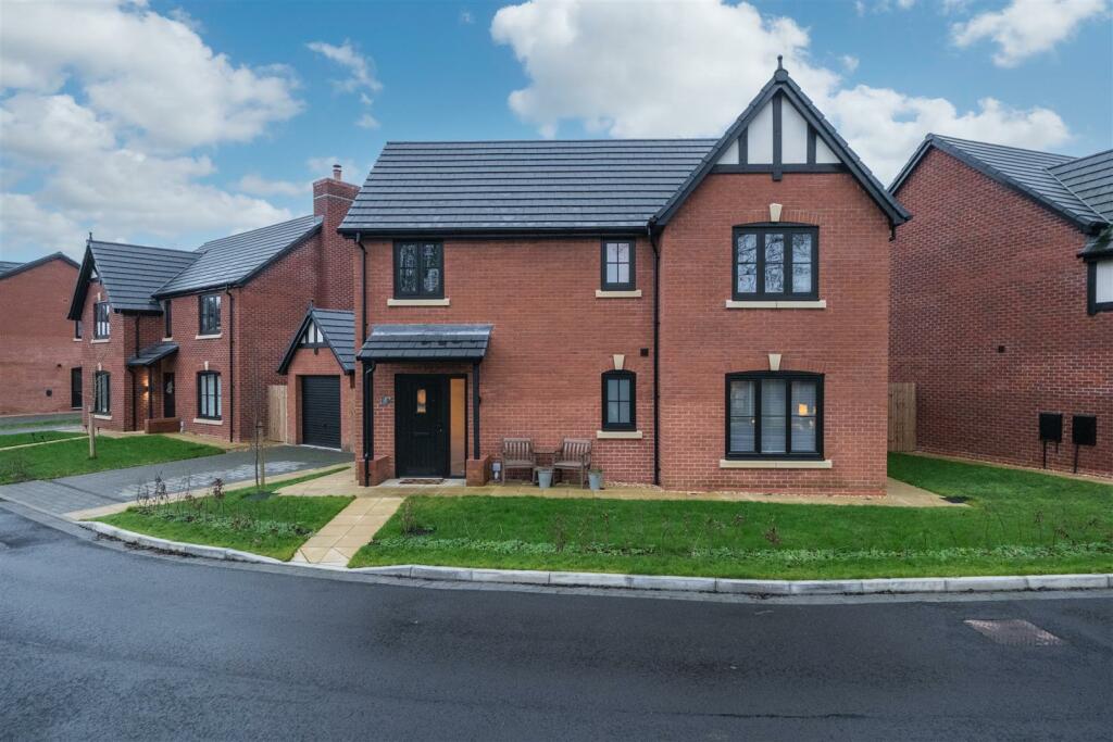 8 Mulberry Avenue-044.jpg