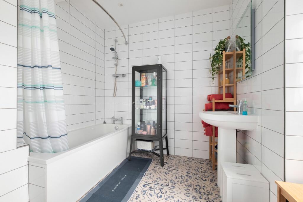 BEDROOMS AND BATHROOMS