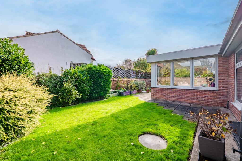 Hollies Farm-07.jpg