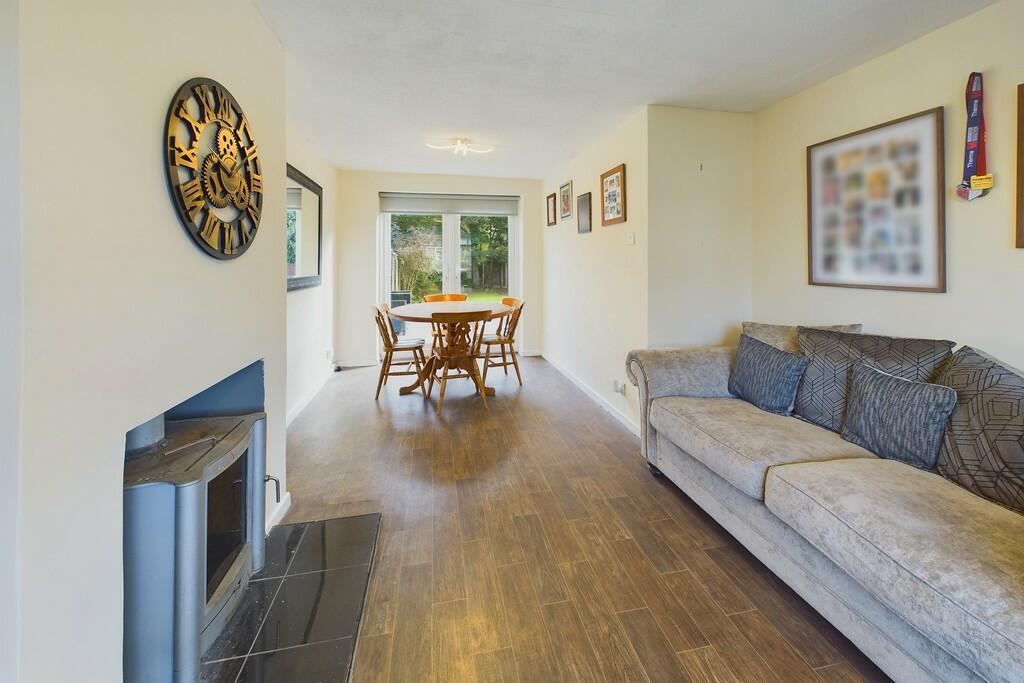 Living/ Dining Ro...