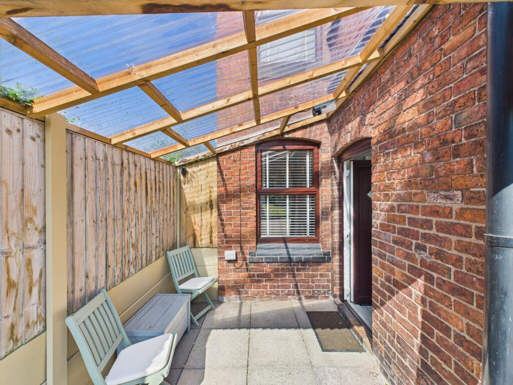 covered area