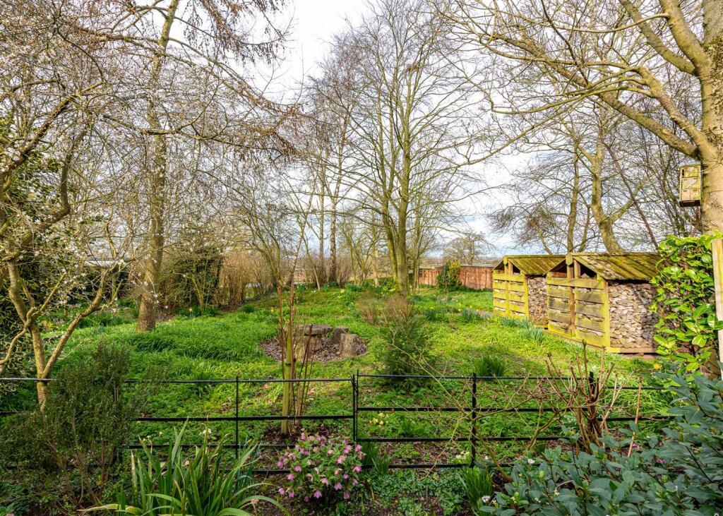 Park View-garden7.jpg
