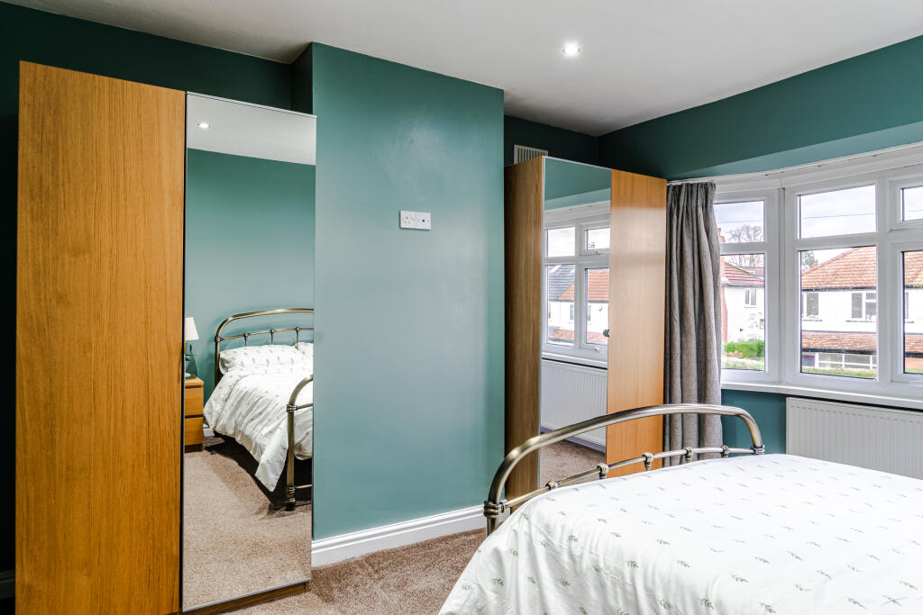 bedroom1b