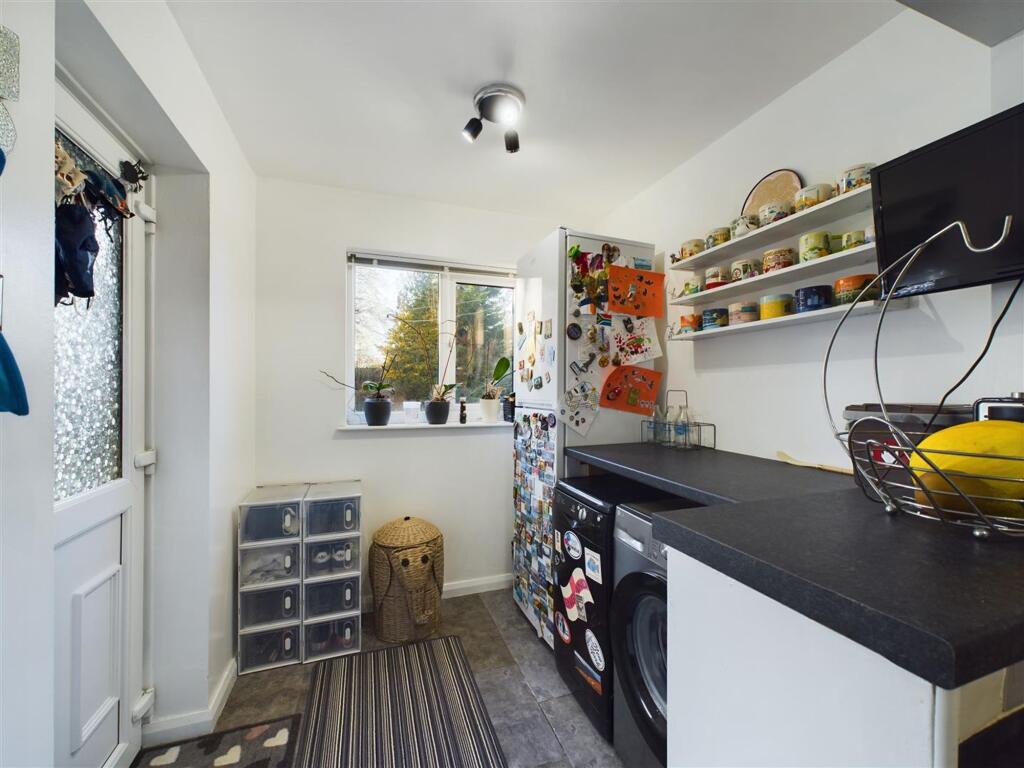 UTILITY AREA