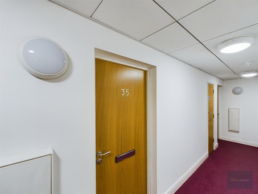 CAM02540G0-PR0095-ST