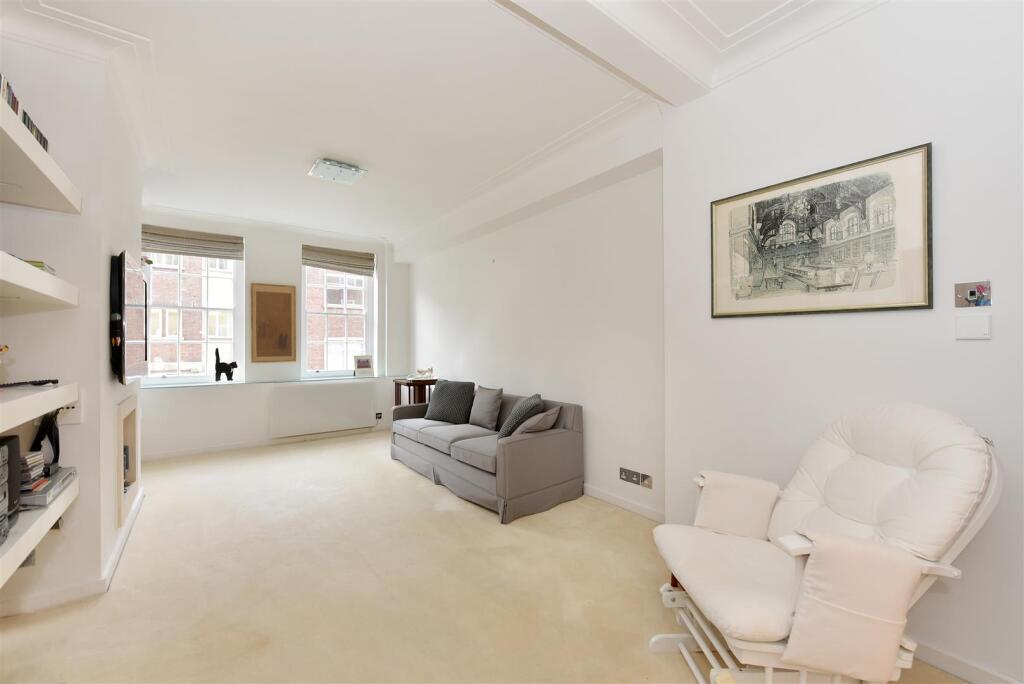 72 15 Portman Square (4).JPG