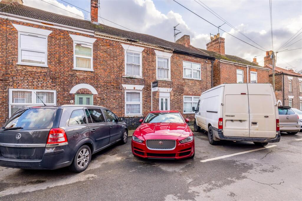 7 Grove Street West (Boston)-1.jpg